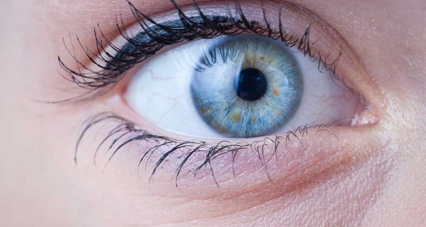 Laserbehandlung für Augen mit dünner Hornhaut (ohne Berührung)